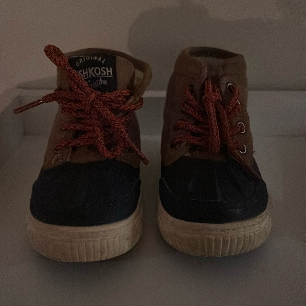 OSHKOSH winter boots